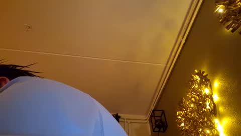 Snapshot of 42years chatting on December 29, 2:17 am 42years online show from December 29, 2:17 am