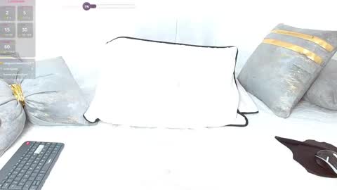 Snapshot of 493ashlyfoxx chatting on March 3, 4:14 am 493ashlyfoxx online show from March 3, 4:14 am