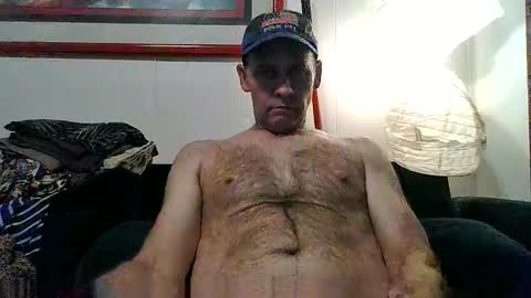 4nuf online show from April 3, 8:07 pm