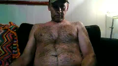 4nuf online show from June 8, 9:09 am