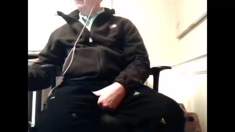 Snapshot of 4uguys chatting on December 12, 4:48 am 4uguys online show from December 12, 4:48 am