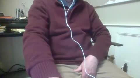 Snapshot of 4uguys chatting on March 13, 4:19 am 4uguys online show from March 13, 4:19 am