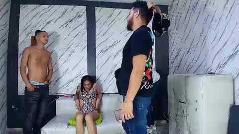 Snapshot of 50best chatting on March 8, 3:06 am 50best online show from March 8, 3:06 am