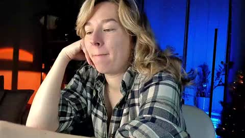 Snapshot of 5_in_one chatting on January 14, 4:15 am Sunshine online show from January 14, 4:15 am