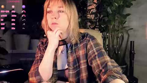 Snapshot of 5_in_one chatting on January 7, 4:37 am Sunshine online show from January 7, 4:37 am