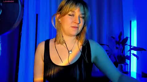 Snapshot of 5_in_one chatting on January 10, 5:09 am Sunshine online show from January 10, 5:09 am