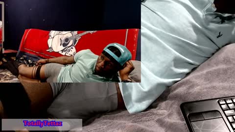 Snapshot of 5hbk chatting on January 16, 6:03 am Tettaz GetitJusy4ya online show from January 16, 6:03 am