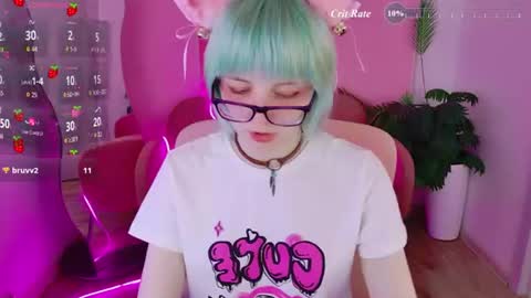 Snapshot of 666_marshmallow chatting on August 3, 5:28 am Marsi online show from August 3, 5:28 am