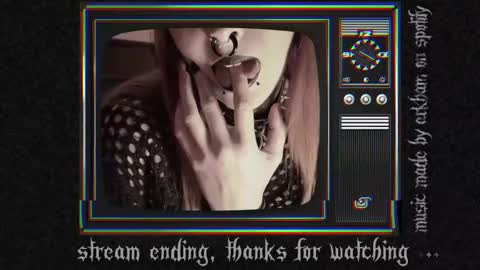 Juune online show from February 9, 10:11 pm