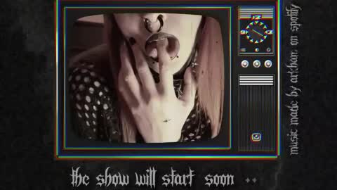 Juune online show from April 28, 6:35 pm
