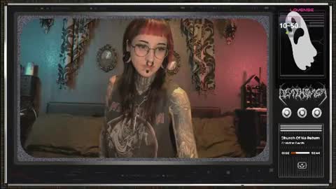 Snapshot of 666deathgasm chatting on July 7, 6:23 pm Juune online show from July 7, 6:23 pm