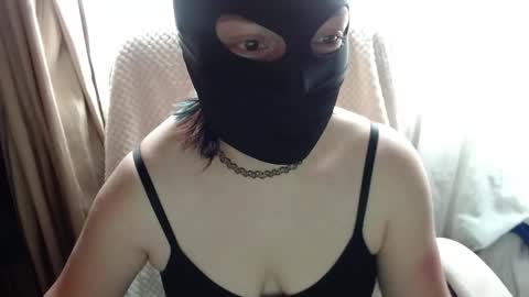 Snapshot of 666maskgirl chatting on September 16, 5:14 pm SHANNON online show from September 16, 5:14 pm