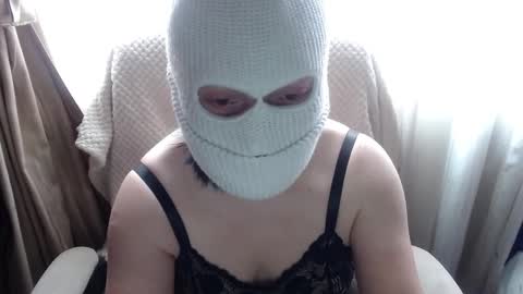Snapshot of 666maskgirl chatting on September 22, 5:37 pm SHANNON online show from September 22, 5:37 pm