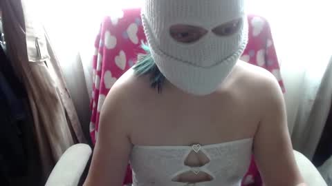 Snapshot of 666maskgirl chatting on October 1, 5:08 pm SHANNON online show from October 1, 5:08 pm