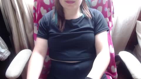 SHANNON online show from February 17, 5:08 pm