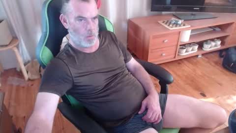 6791looking online show from December 5, 6:55 am