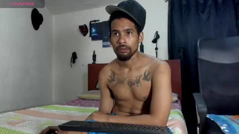 Snapshot of 69blackwhite chatting on July 31, 6:51 pm 69blackwhite online show from July 31, 6:51 pm