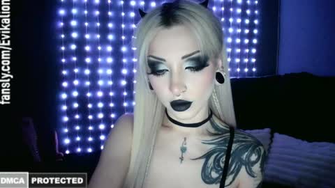 Eva online show from April 27, 2:42 am