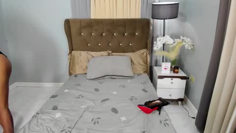 Snapshot of 69kinkytrans chatting on November 6, 6:53 pm 69kinkytrans online show from November 6, 6:53 pm