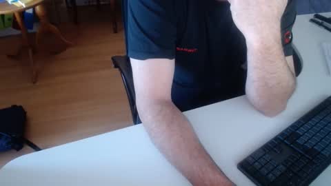 Snapshot of 69pifpaf chatting on December 26, 9:11 am 69pifpaf online show from December 26, 9:11 am