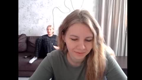 Snapshot of 69riley_reid69 chatting on November 13, 6:23 am 69Riley Reid69 online show from November 13, 6:23 am