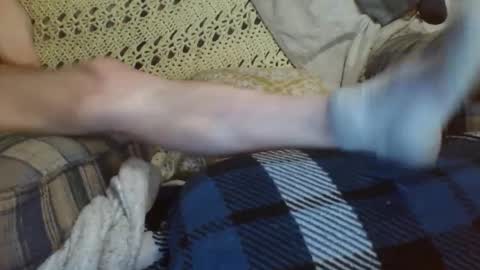 Snapshot of 69sextoyboy69 chatting on December 29, 5:42 am 69sextoyboy69 online show from December 29, 5:42 am