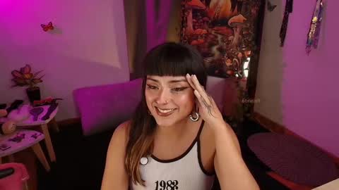 B R I E L A  online show from October 7, 9:01 pm