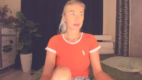 Snapshot of 6noangel66 chatting on July 25, 1:04 am SABOTAGE online show from July 25, 1:04 am