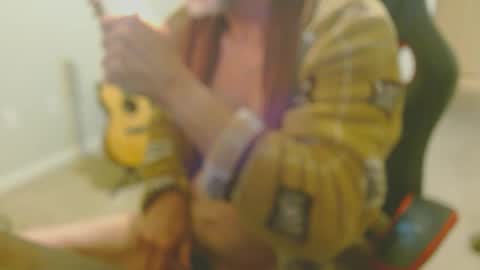 Snapshot of 6stringer62 chatting on February 13, 9:30 am 6stringer62 online show from February 13, 9:30 am