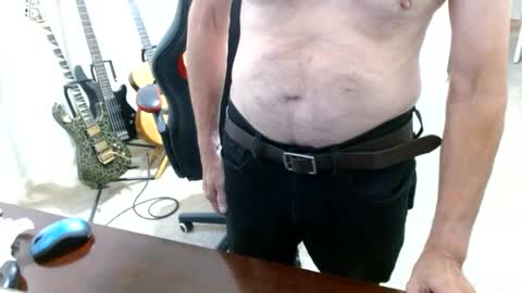 6stringer62 online show from July 31, 11:15 pm