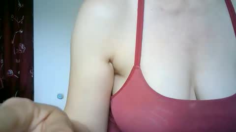 Lilu online show from May 30, 10:01 am