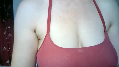 Lilu online show from June 2, 10:17 am