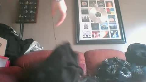 7inchking269 online show from March 3, 7:53 pm