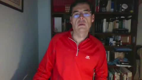 8age online show from February 4, 10:24 pm