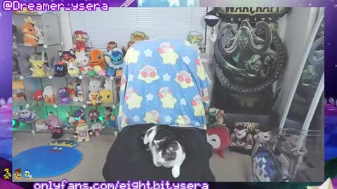 Snapshot of 8bitdeviants chatting on March 11, 4:21 am Nacht And Ysera online show from March 11, 4:21 am