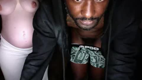 Snapshot of 8double1trouble6 chatting on March 6, 2:41 am NoFaceNoCase online show from March 6, 2:41 am