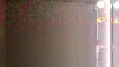 8intenn online show from January 17, 7:35 am