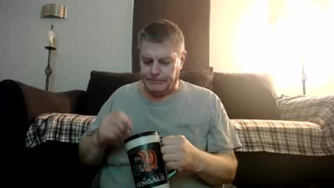 989guy online show from July 12, 11:51 pm