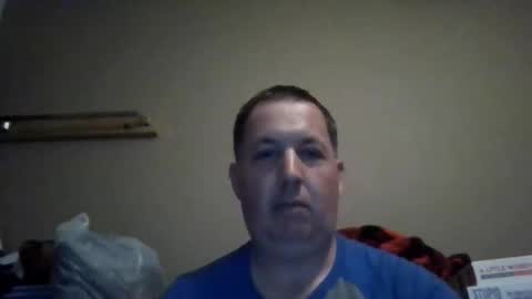 Snapshot of 99actorguy99 chatting on May 28, 6:05 pm 99actorguy99 online show from May 28, 6:05 pm