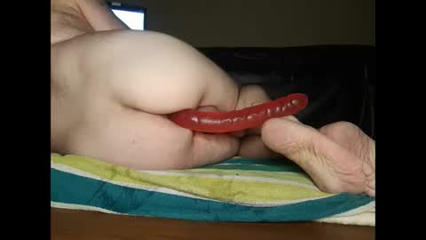 9bisexinches online show from February 1, 12:07 am