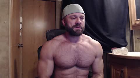 9 fat inches online show from January 22, 4:13 am