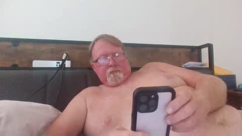 Snapshot of 9gecko696969 chatting on October 28, 4:09 pm 9gecko696969 online show from October 28, 4:09 pm