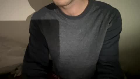 Snapshot of 9thislandd chatting on December 11, 9:45 pm 9thislandd online show from December 11, 9:45 pm