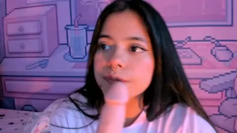 Alice  online show from December 6, 6:04 am