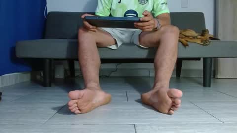 Alpha pprs online show from February 18, 9:33 pm