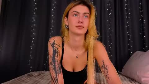 Willow online show from June 20, 9:39 pm