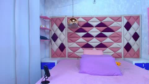 Snapshot of _abby_rouss chatting on September 12, 3:06 am abby rouss online show from September 12, 3:06 am