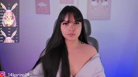 Snapshot of _abby_westt chatting on December 6, 8:48 am Sophia  online show from December 6, 8:48 am