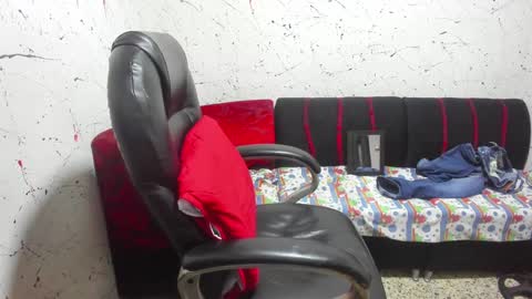 Snapshot of _ace_ventura chatting on February 2, 12:24 pm ---- online show from February 2, 12:24 pm