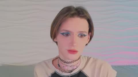 Snapshot of _adrian_the_one chatting on November 15, 5:05 am adrian online show from November 15, 5:05 am